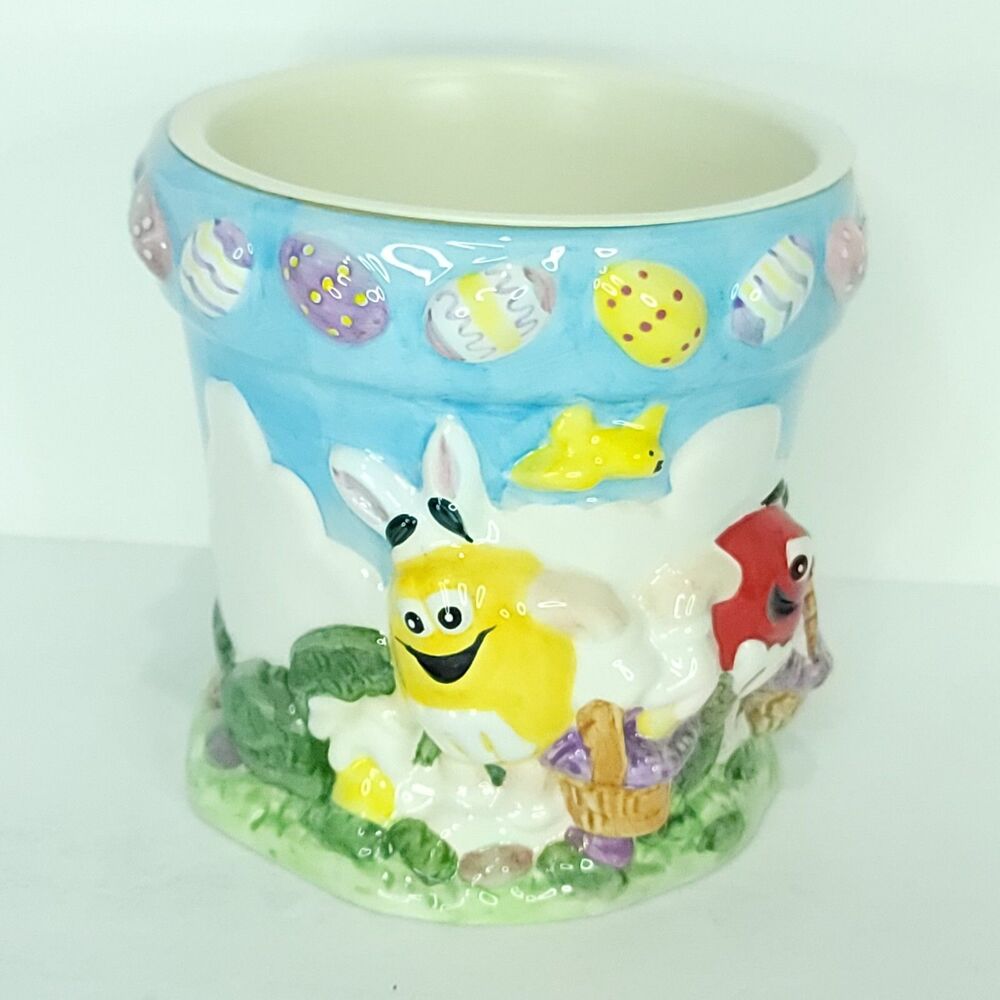 M&M's Ceramic Easter Flower Pot Bowl Planter Mars Yellow & Red 5.5" x 5.5"